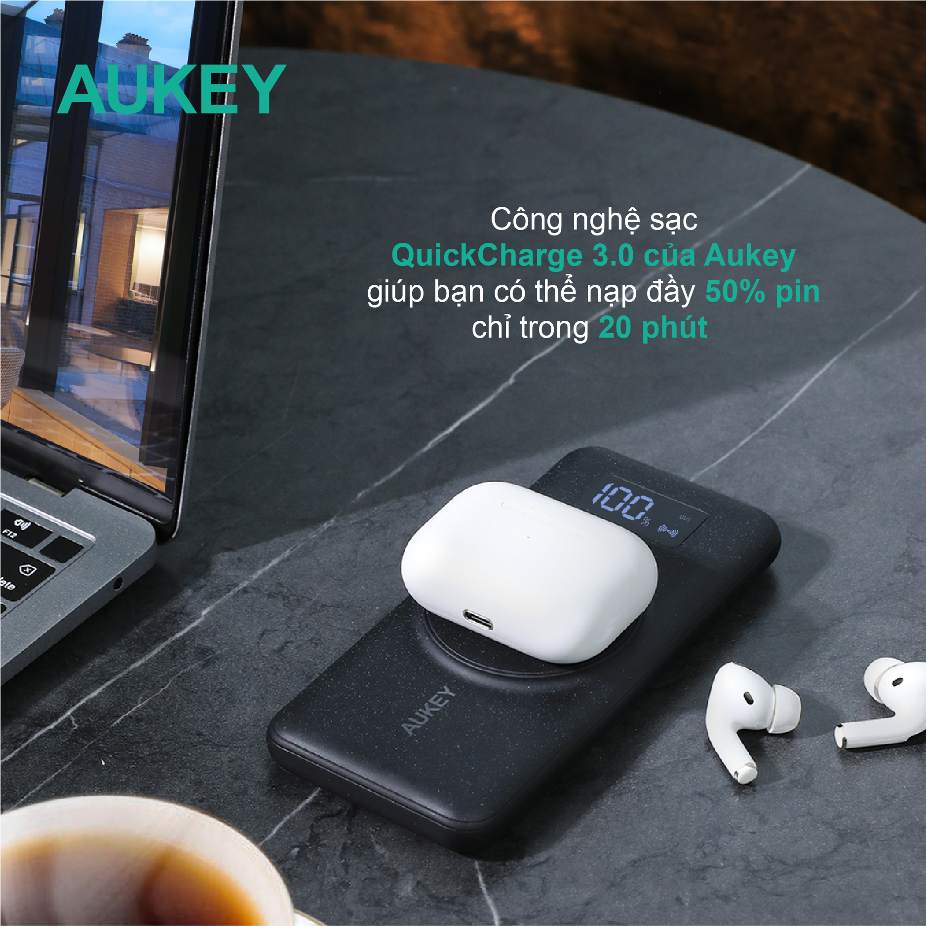 Pin sạc dự phòng kiêm sạc không dây Aukey 10000mAh 15W, hàng chính hãng