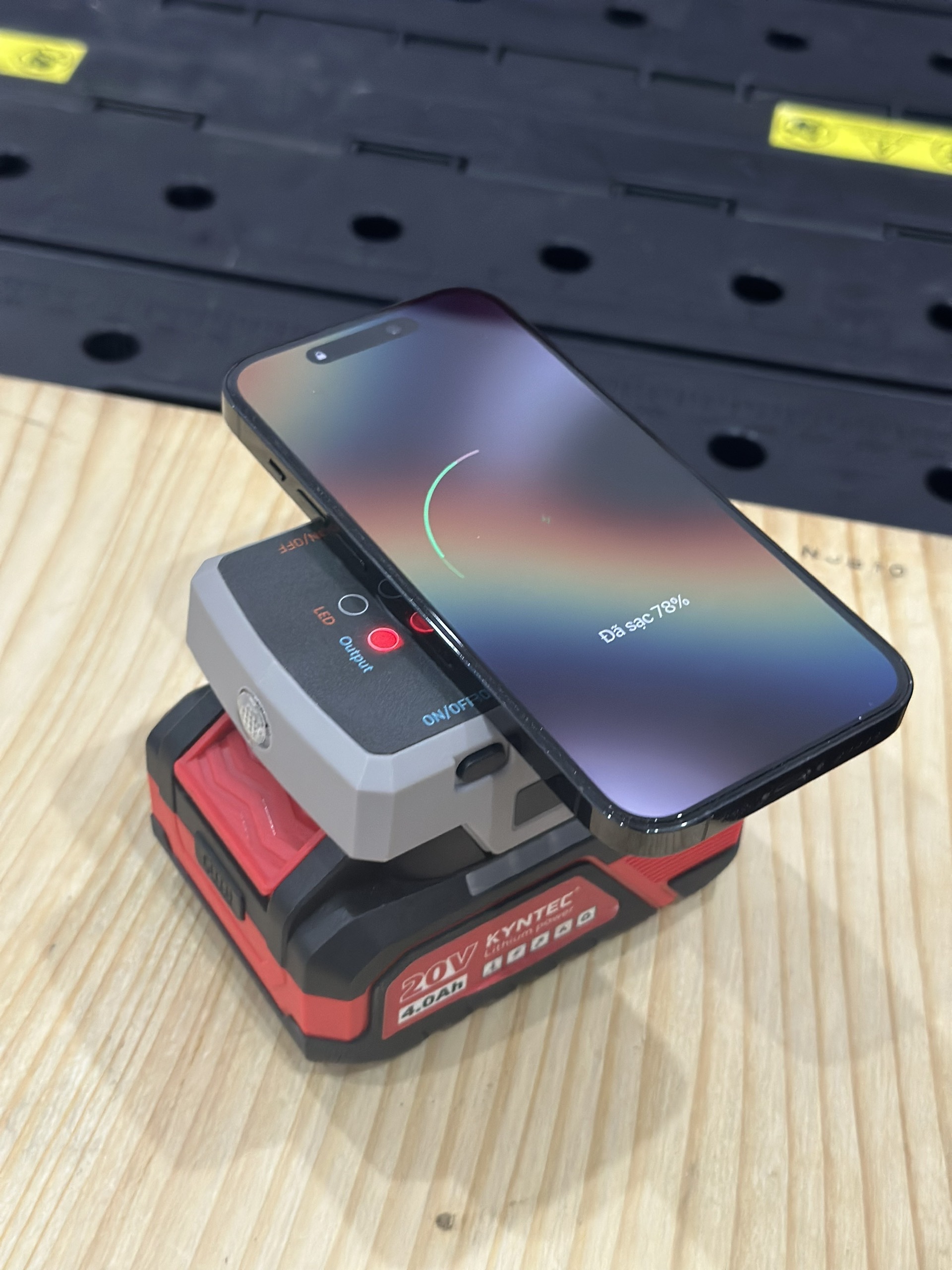 Dock Sạc Không Dây Kynko Kyntec Hàng chính hãng