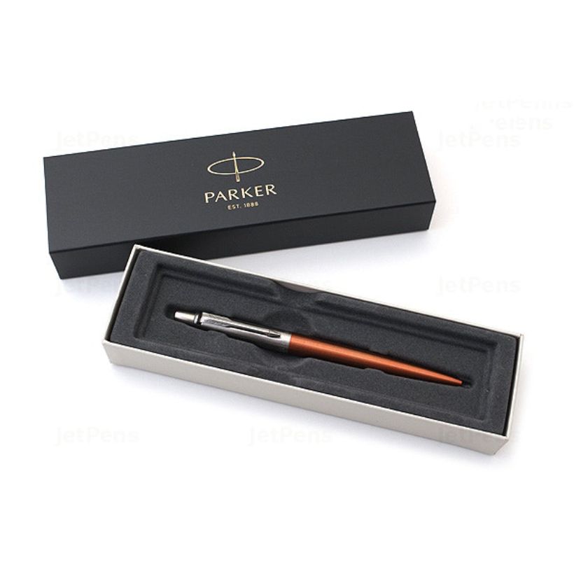 Bút ký Parker Jotter Chelsea Ballpoint Pen Kèm Túi Giftset '' Vươn Xa Biển Lớn'', Dành Cho Doanh Nhân, Khẳng Định Đẳng Cấp Cá Nhân