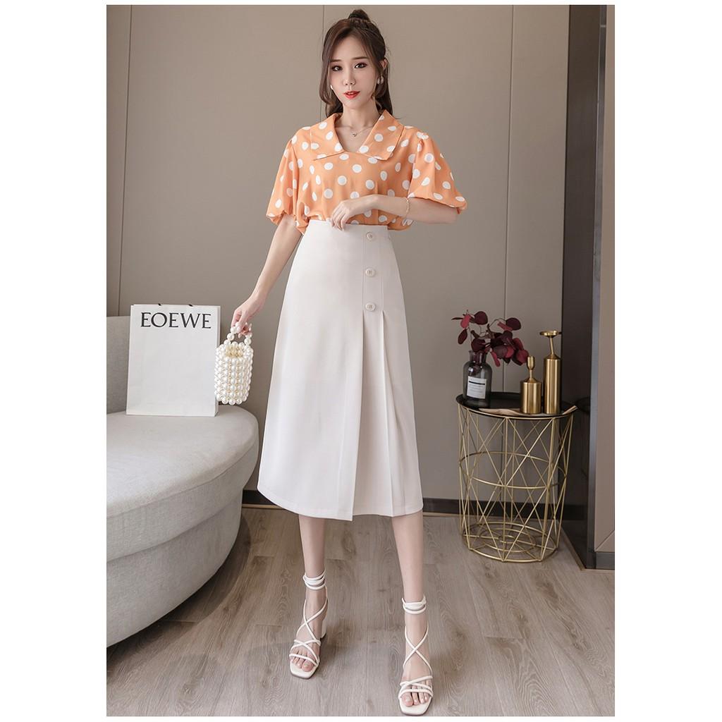 Chân váy xinh qua gối phối cúc CV12 RumHana