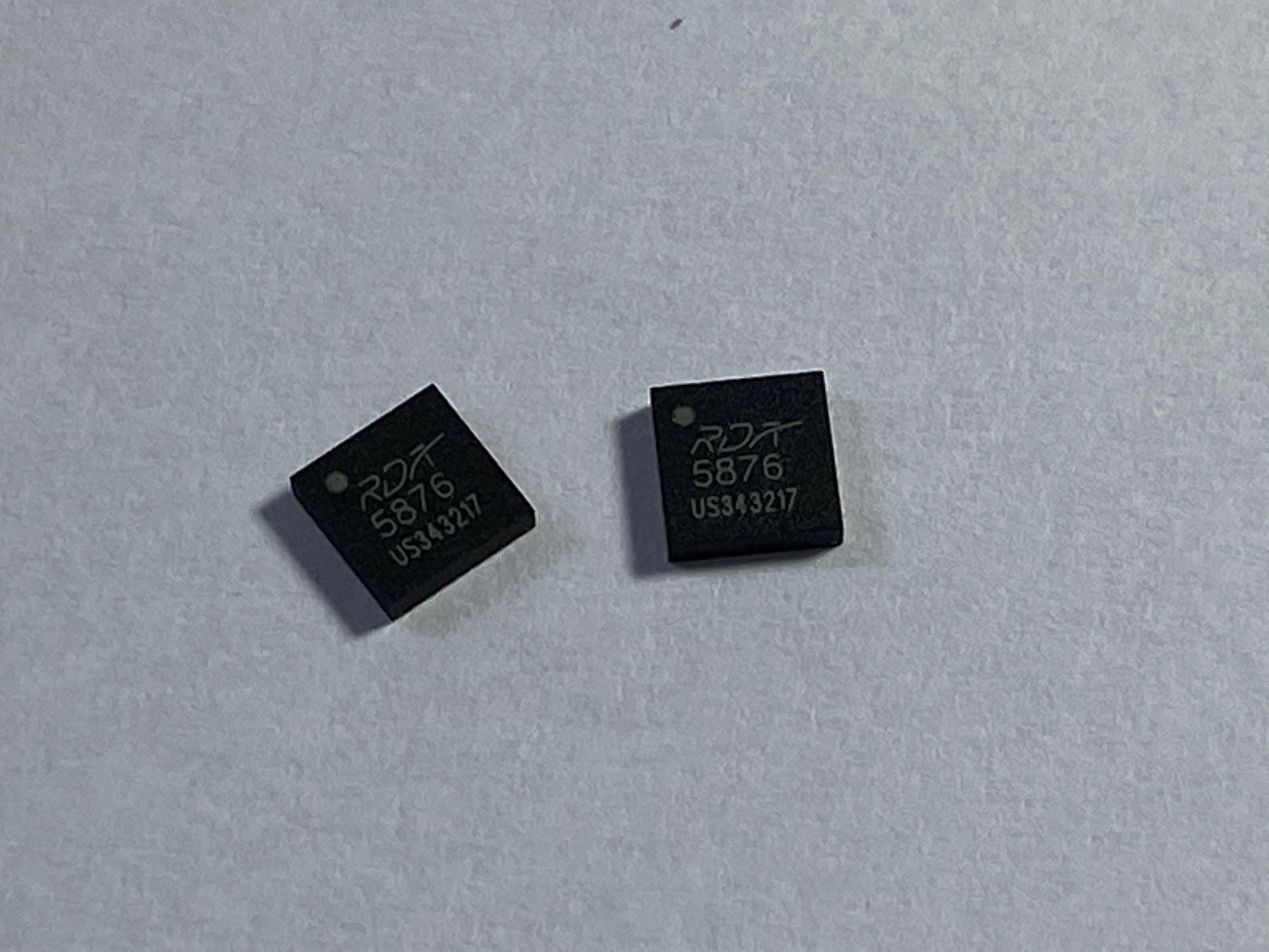 Chip Bluetooth 5876 QFN 4 * 4mm 32 chân