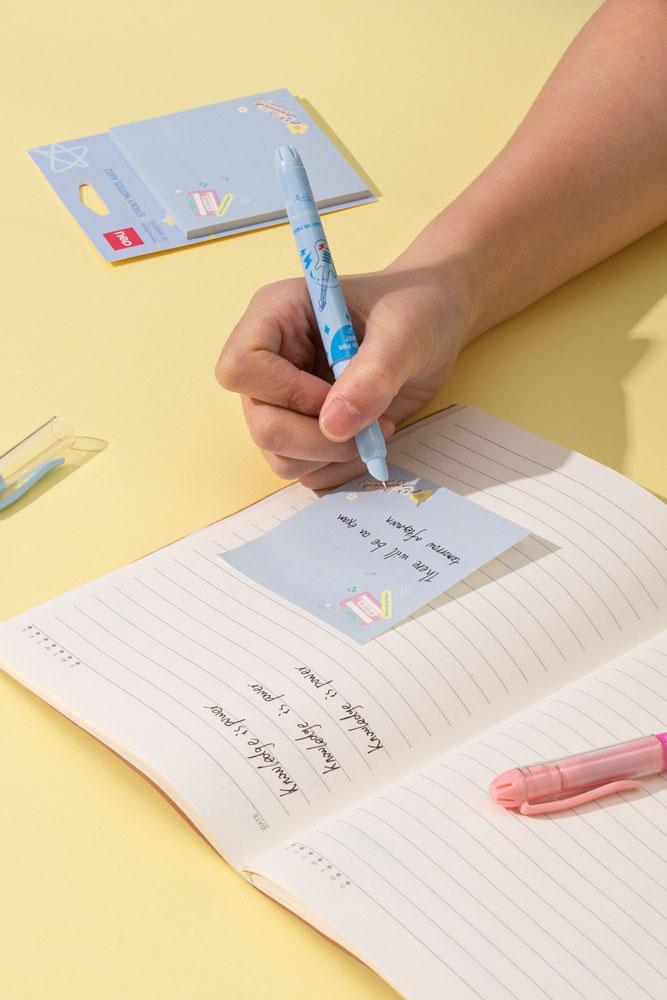 Bút Máy Nhựa Deli 0.5 mm - Phiên Bản Sơn Tùng M-TP Giới Hạn - Deli Q887 - Màu Xanh Lá