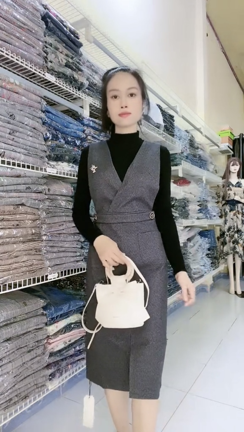 Set đầm yếm kèm áo dệt kim thu đông cao cấp Myqlothing