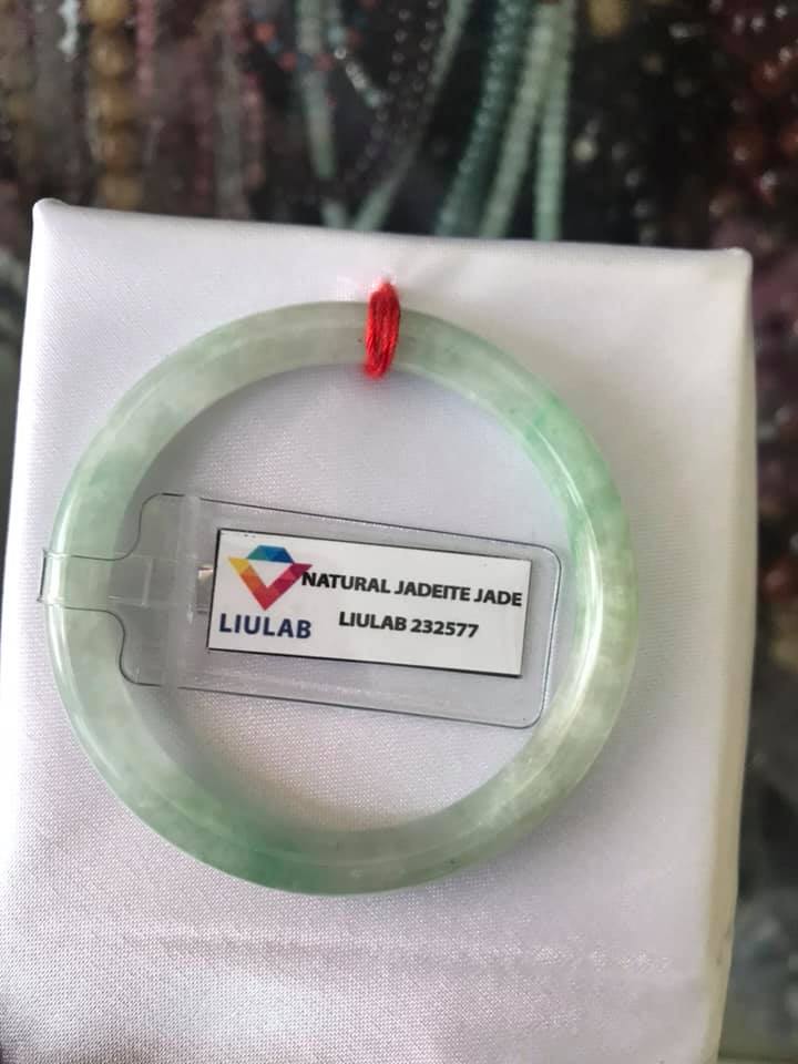 Vòng A SỊN 46mm Kèm Giấy Kiểm định LIULAB 232577 Chất liệu đá cẩm thạch tự nhiên màu Xanh Lý Vân Trắng Nhẹ Nữ tay nhỏ 30kg - 45kg đeo đẹp ạ