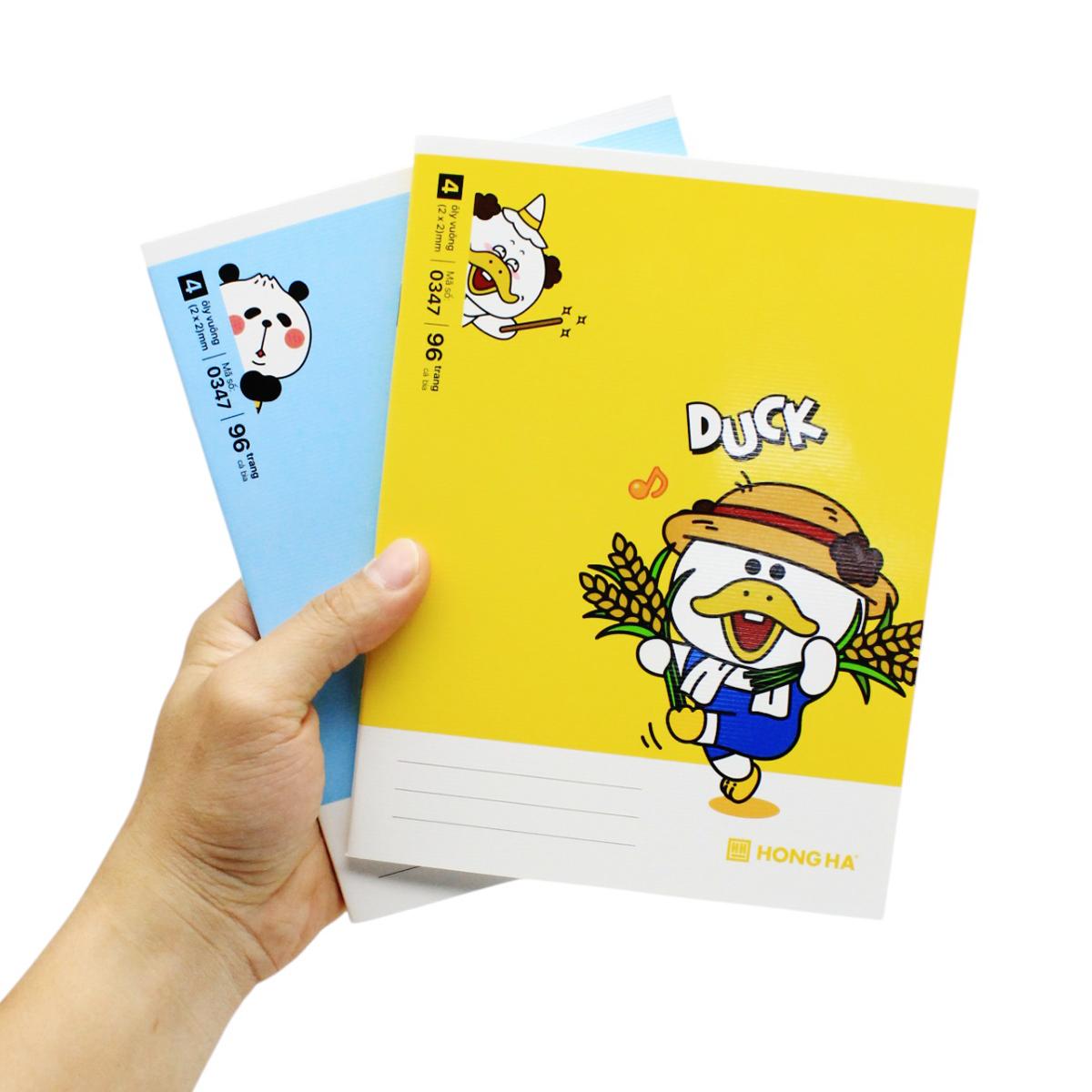 Tập Class Arkduck - 4 Ô Ly Vuông - 96 Trang 70gsm - Hồng Hà 0347 (Mẫu Bìa Giao Ngẫu Nhiên)