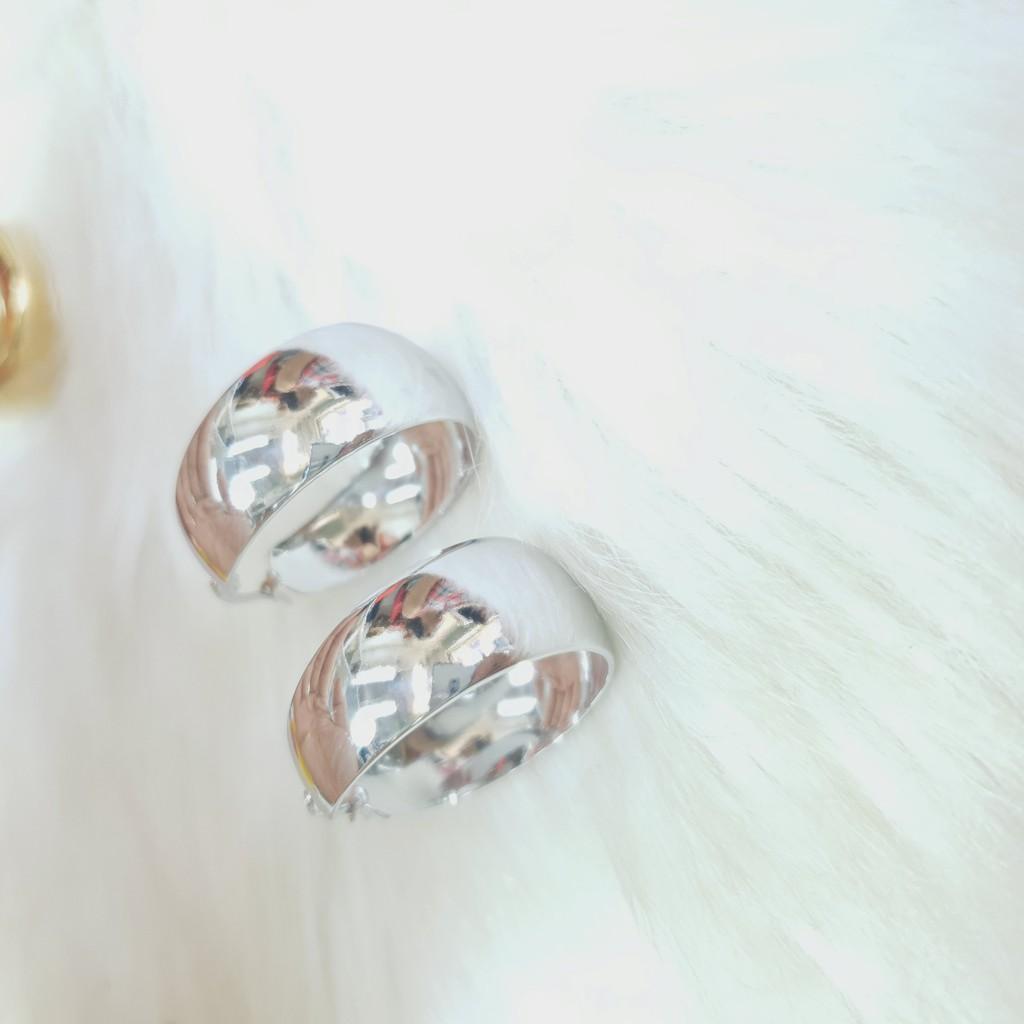 Khuyên Tai Tròn Bản Đơn Giản Titanium Cao Cấp- Dùng bền màu tắm rửa không đen