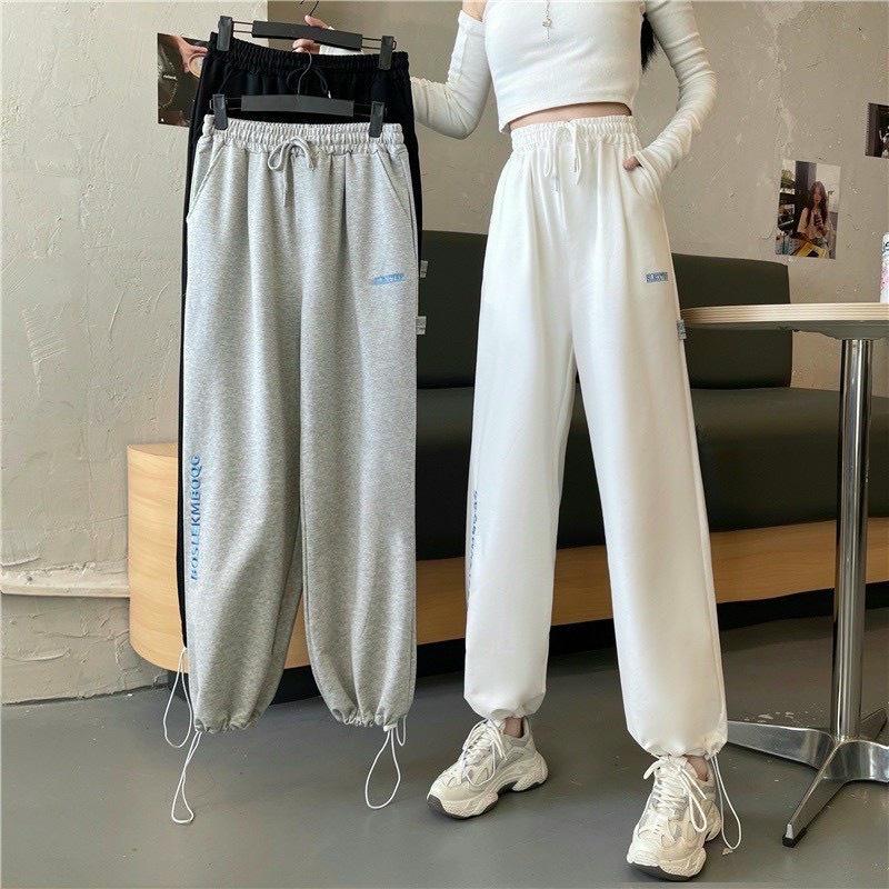 Quần jogger nữ dài ống rộng phong cách Ulzzang bo gấu dây rút chất nỉ da cá in chữ trẻ trung QJ220