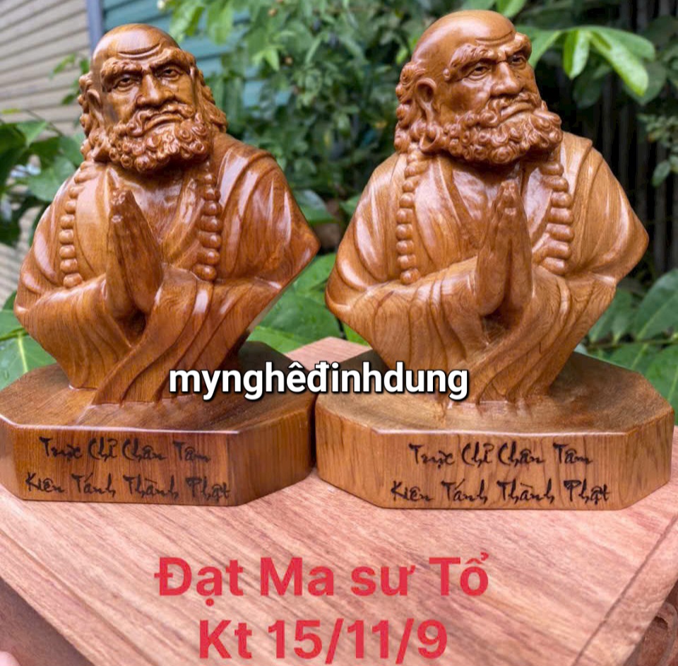 Tượng đạt ma sư tổ bằng gỗ bách xanh thơm nức kt cao 15x11x9cm