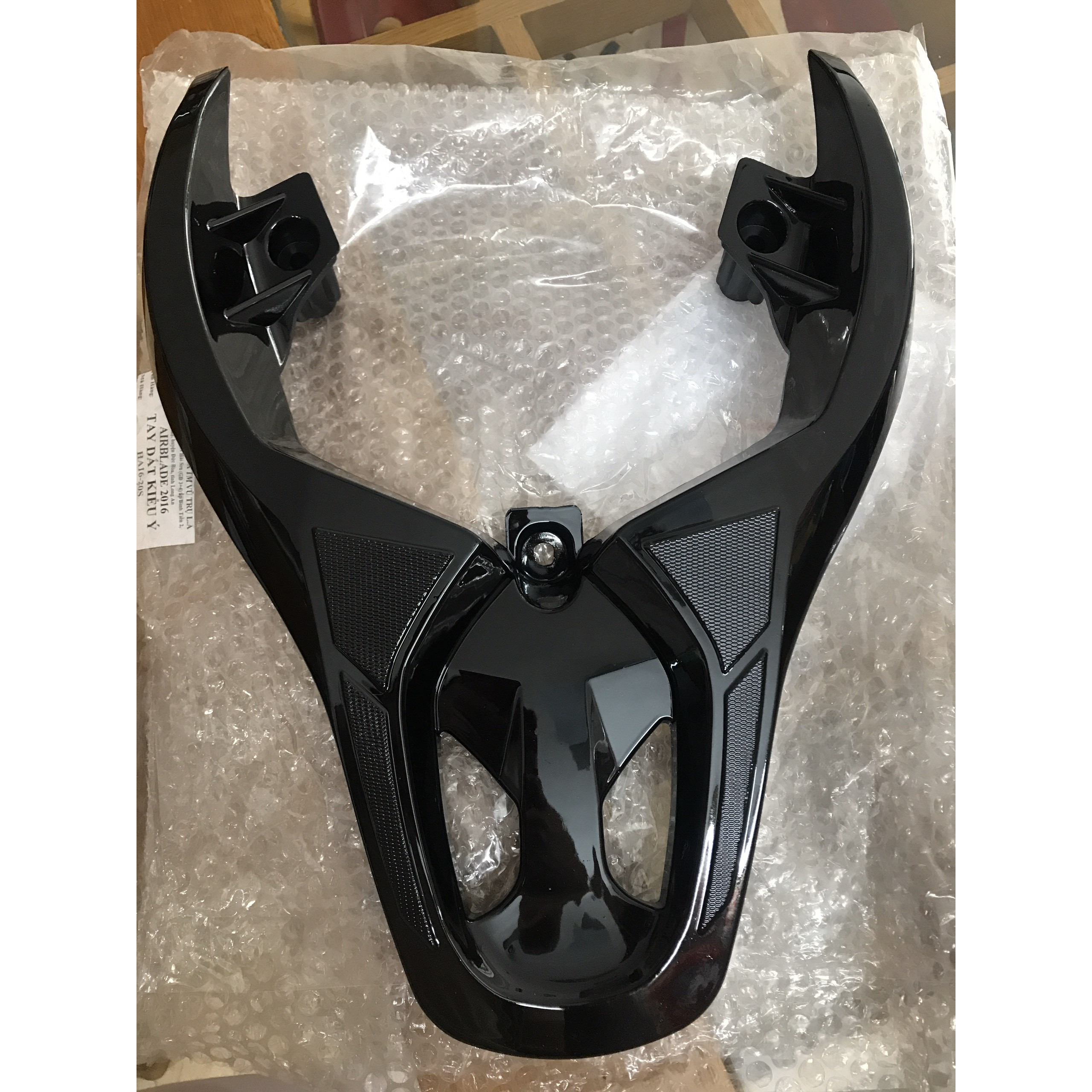 TAY DẮT KIỂU SH Ý CHO AIRBLADE 2016-2019 ĐEN BÓNG