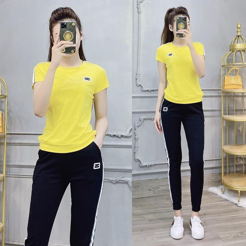 Bộ đồ thể thao nữ phối sọc TT132