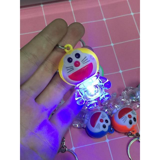 Bán Móc Chìa Khoá Doremon  phát sáng Có Đèn cực yêu Siêu rẻ
