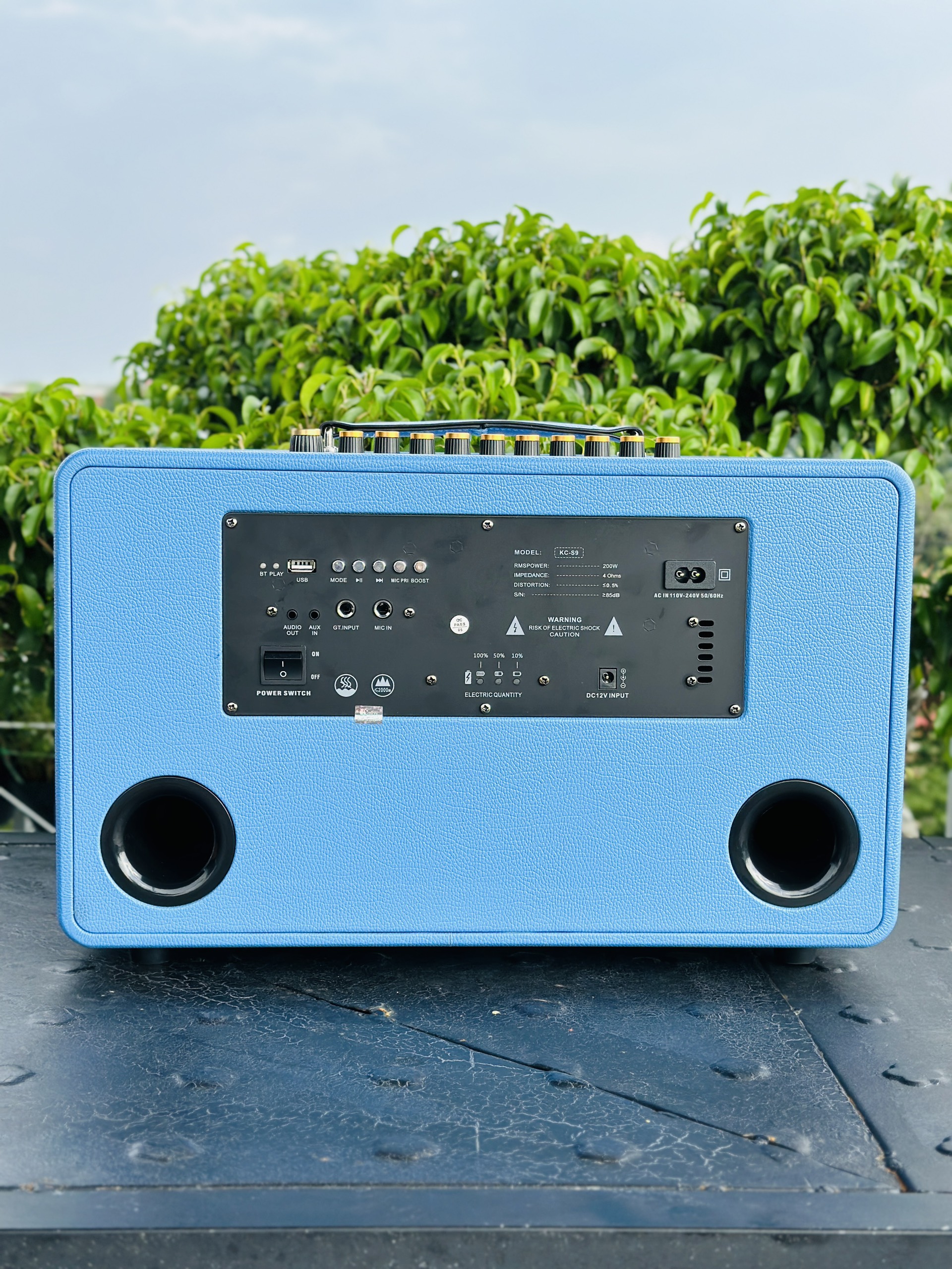 LOA XÁCH TAY KCBOX KC S8 KÈM 2MIC CÔNG SUẤT 200WAT NGOẠI HÌNH GỌN NHẸ TINH TẾ -BASS SIÊU TRẦM CHO BẠN TRÃI NGHIỆM KARAOKE NGHE NHẠC TUYỆT HẢO