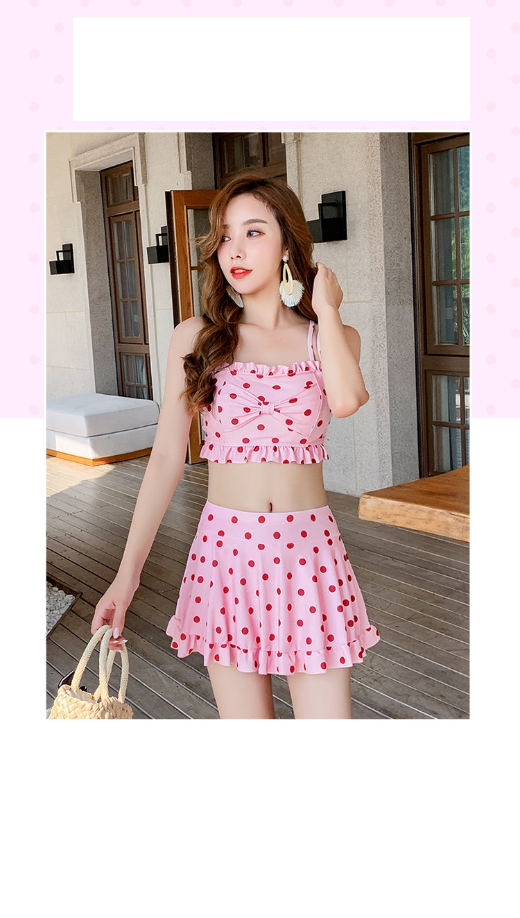 Bikini, Đồ Bơi 2 Mảnh Tôn Da Gồm áo Crop top + Quần giả váy ( BƠI CHẤM BI)