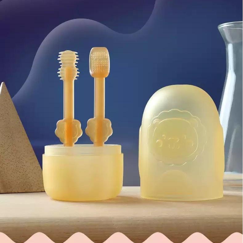 Bộ Bàn Chải Và Rơ Lưỡi Silicon Siêu Mềm Kichilachi