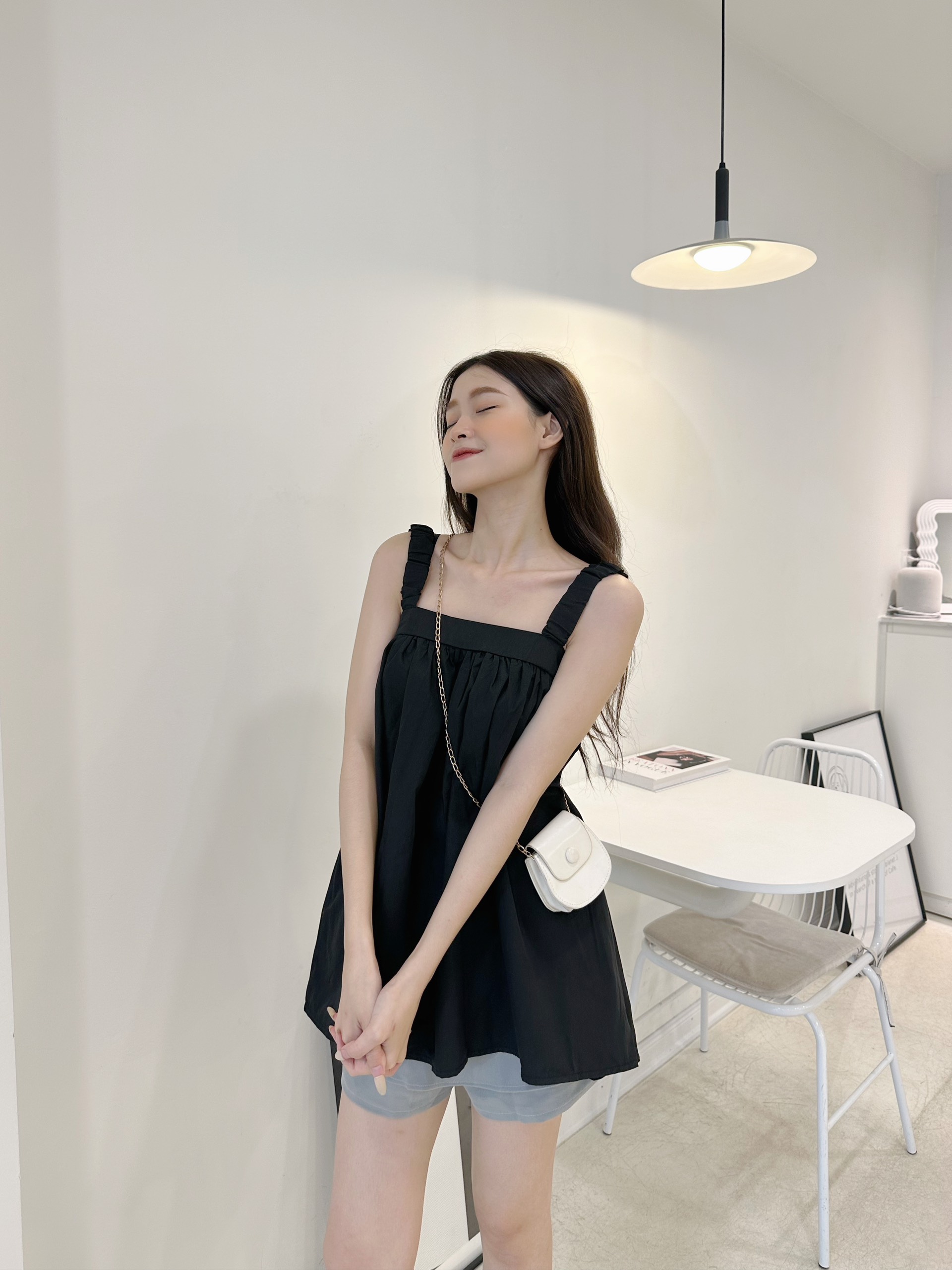 YU CHERRY | Áo hai dây thiết kế nữ dáng babydoll, hở lưng sau Baggy Cami Top YA440