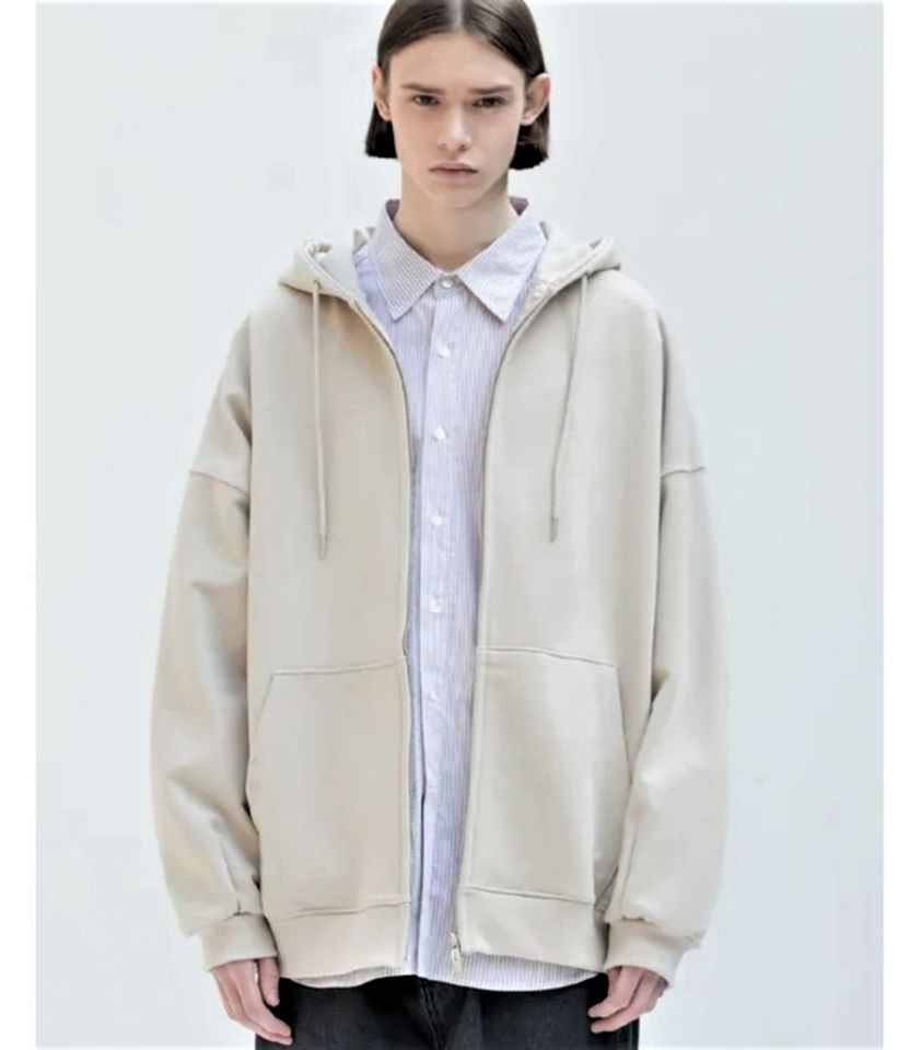 Áo khoác L/ine sweat jacket xuất Hàn. Dòng unisex phù hợp cho cả nam và nữ. Form oversize cá tính. Dày dặn và chắc chắn. Hàng xịn 100