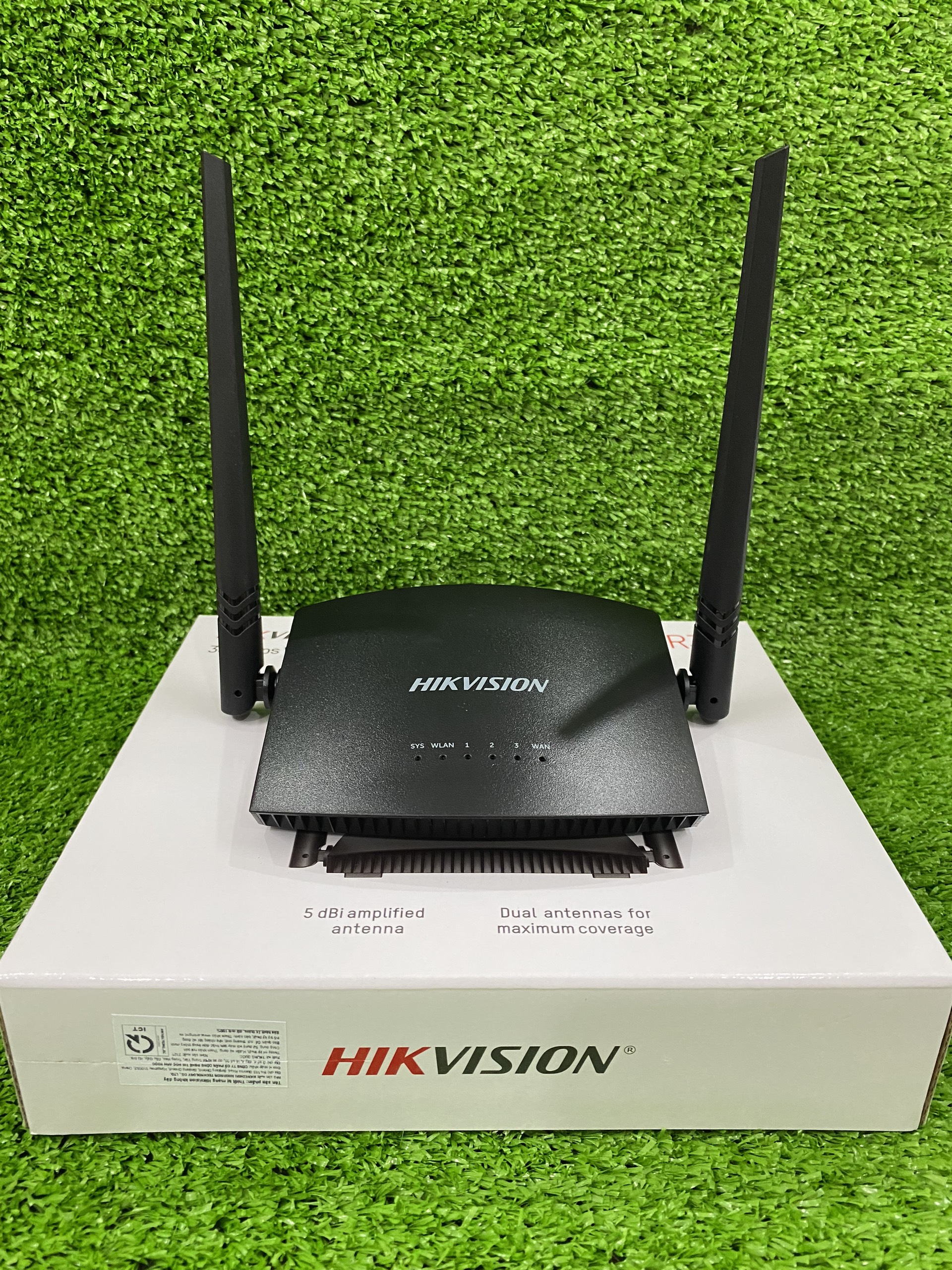 Bộ phát Wifi Hikvision DS-3WR12C AC1200 4 râu, DS-3WR3N 300Mb 2 râu - Hàng Chính hãng