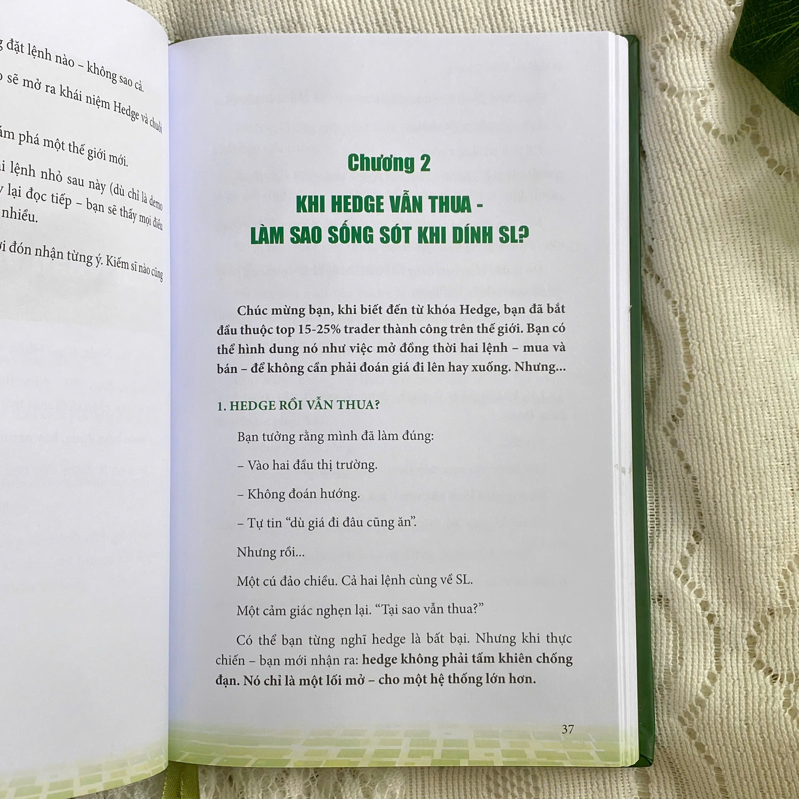 COMBO 2 cuốn: Bí kíp cửu kiếm Trading + Bí kíp cửu kiếm Living