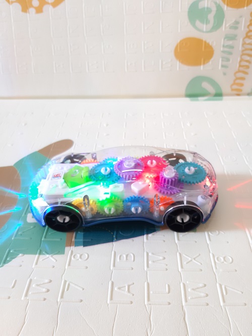 (GIẢM CỰC MẠNH) Trò chơi mô phỏng chiếc ô tô mini trong suốt nhìn được bền trong dùng pin có đèn và nhạc