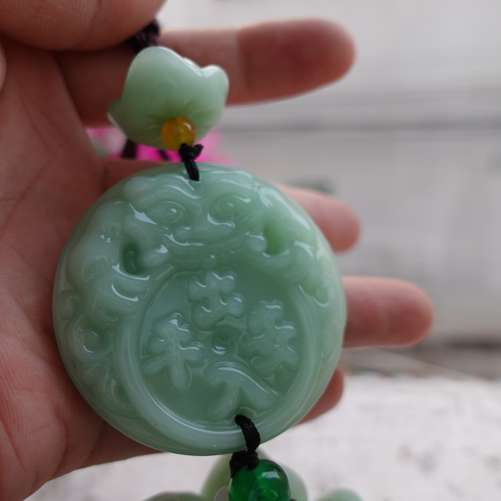 Dây đeo phong thủy bằng ngọc trang trí xe ô tô - T037