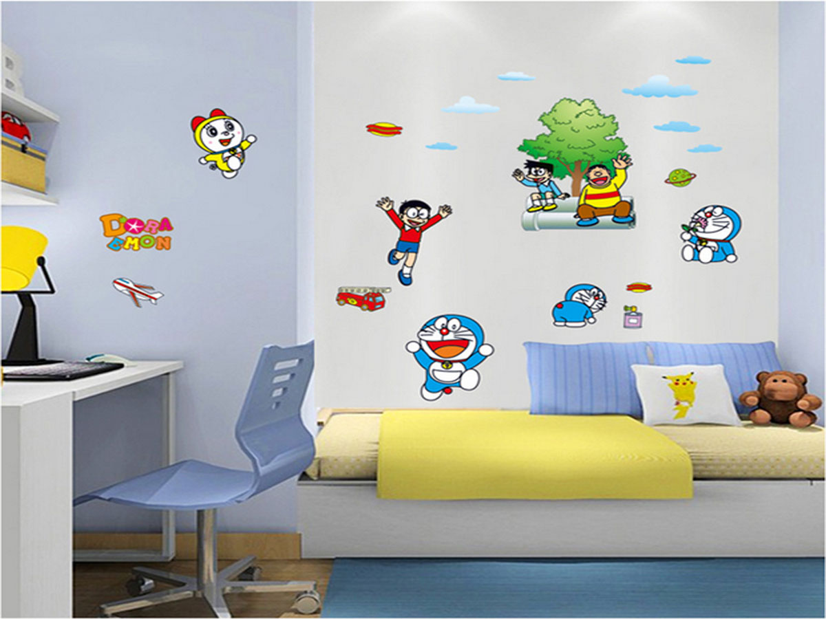Decal dán tường doraemon và những người bạn vui chơi