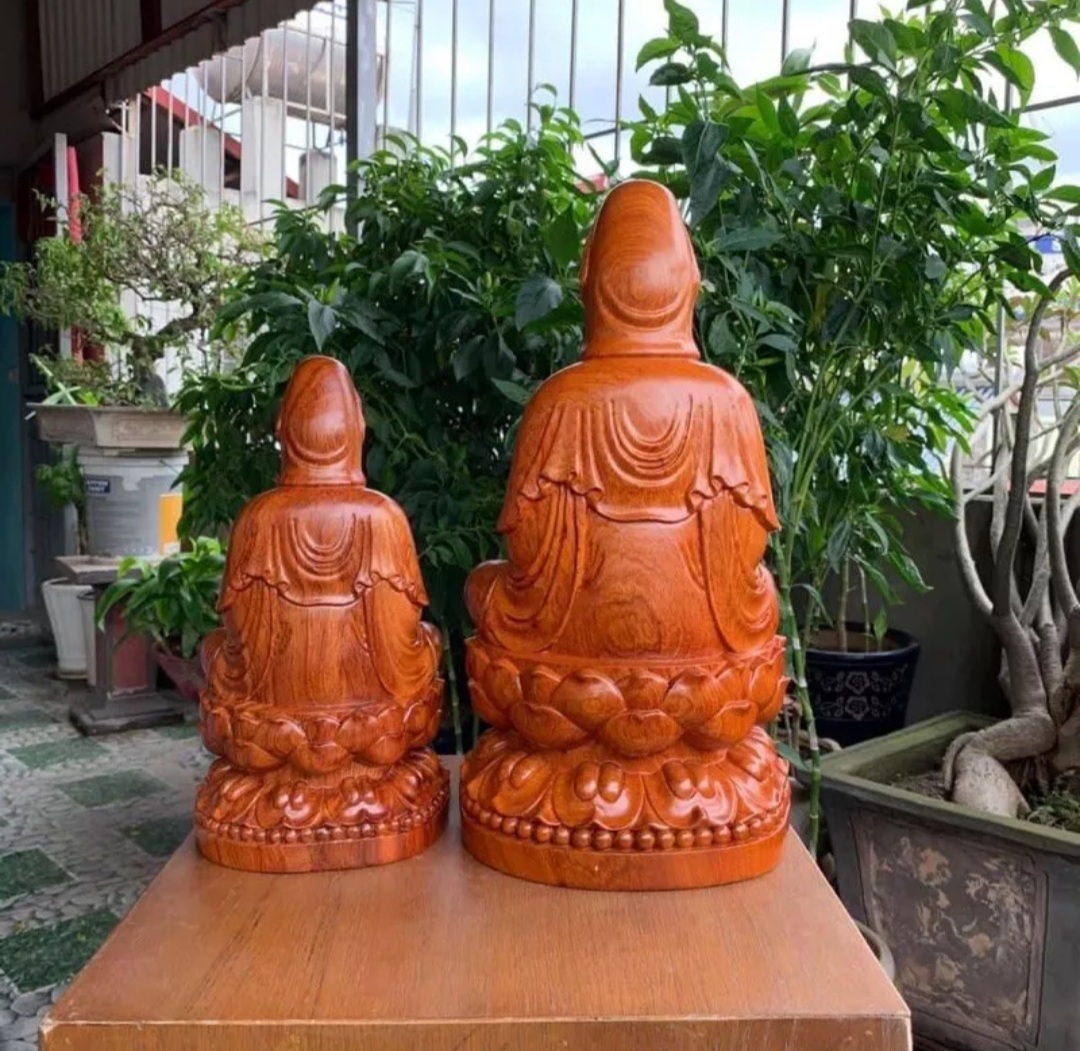 Tượng Mẹ quan âm gỗ hương nguyên khối cao 50 cm