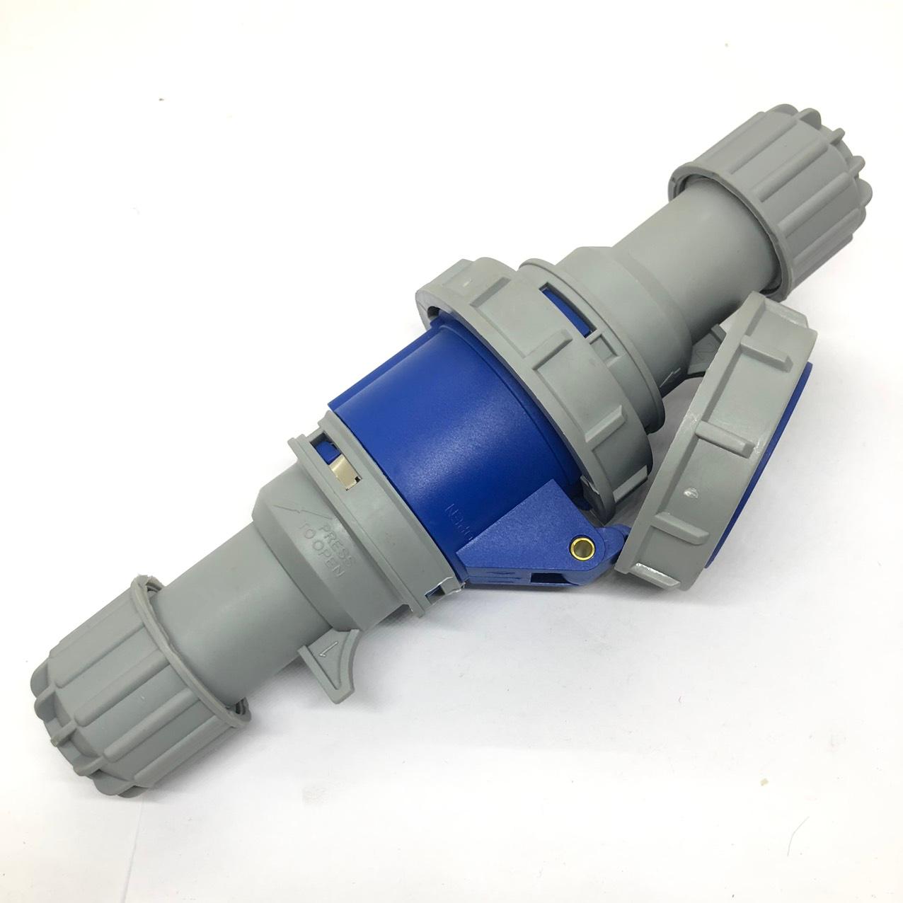 Ổ CẮM DI ĐỘNG CÔNG NGHIỆP 16A 2P+E IP67 CHỐNG NƯỚC LOẠI TỐT