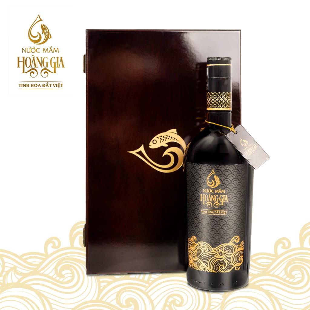 Nước mắm Hoàng Gia 750ml (Hộp gỗ)