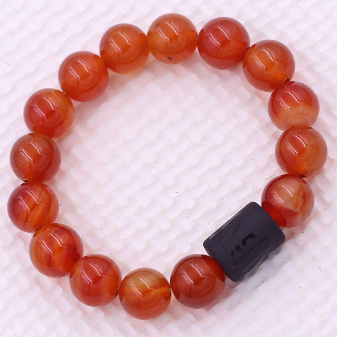 Vòng chuỗi đeo tay mã não cam charm lục tự Đại minh chân ngôn, 10 ly, Om Mani Padme Hūm, Chân ngôn Lục tự