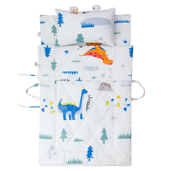 Bộ 5 món tiện lợi cho bé đi học mầm non, tiểu học NIN House hoạ tiết Jurassic 70x120cm chất liệu cotton dễ thương, 1 tấm trải chống trượt, 1 chăn, 1 ruột gối, 1 vỏ gối, 1 túi xách