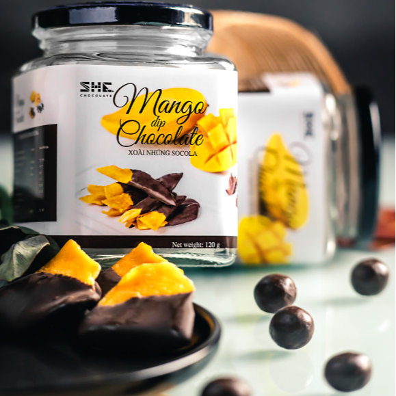 Trái cây nhúng socola 4 vị - Hũ thủy tinh 120g - SHE Chocolate - Bổ sung năng lượng, đa dạng vị giác. Quà tặng sức khỏe, quà tặng người thân, dịp lễ, thích hợp ăn vặt