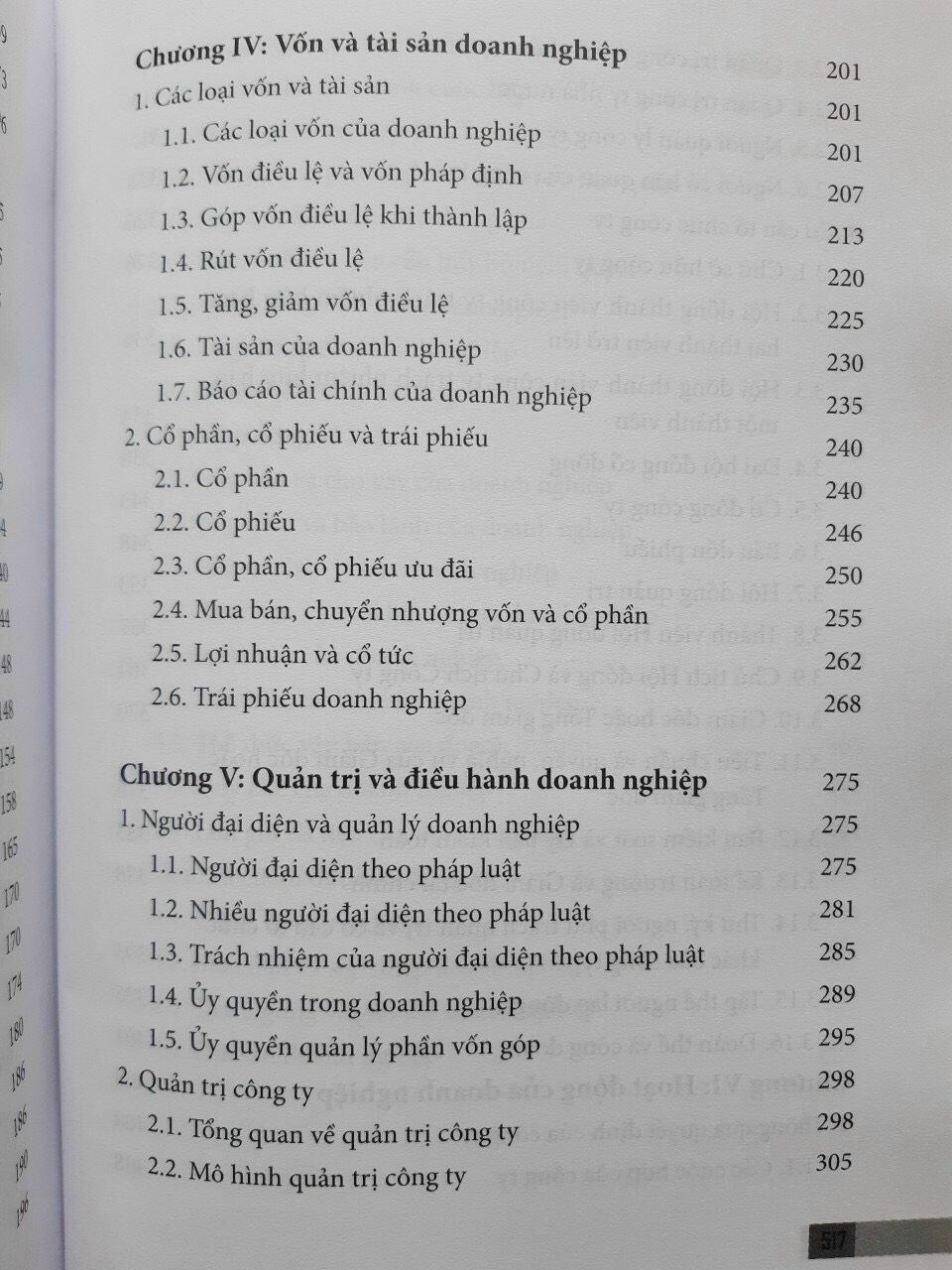 Sách Combo Kinh Doanh Sành Luật Và Cẩm Nang Pháp Luật Ngân Hàng Nhận Diện Những Vấn Đề Pháp Lý (Luật Sư Trương Thanh Đức - Trọng Tài Viên VAIC)