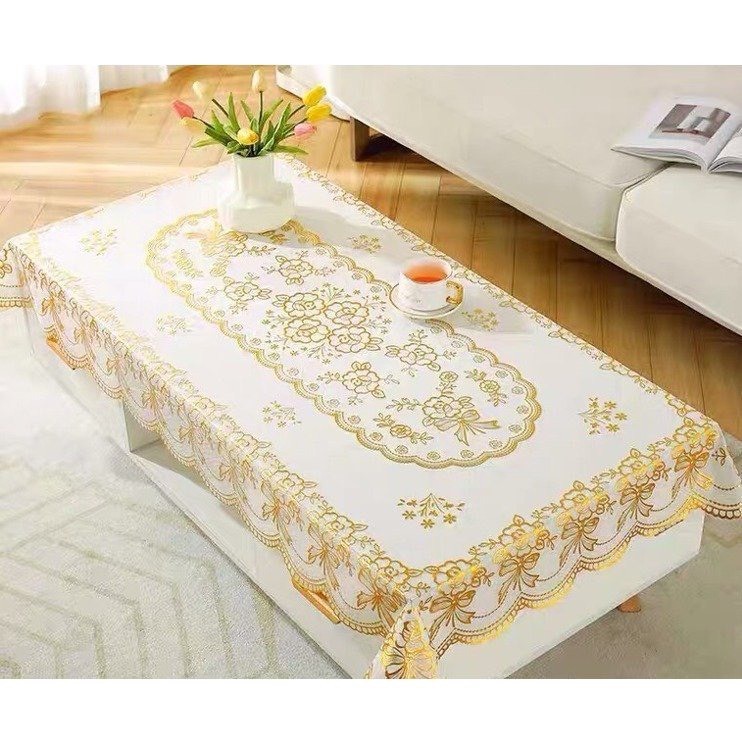 (Tặng 1 lót phần ăn 30x45 cm) Khăn Trải Bàn PAULEE WLG 751 hoa văn phủ nhũ vàng (90 x 150 cm), không thấm nước