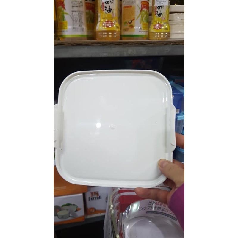 Hộp thuỷ tinh cao cấp chịu nhiệt 730ml hàng P&Q Easy Seal Container