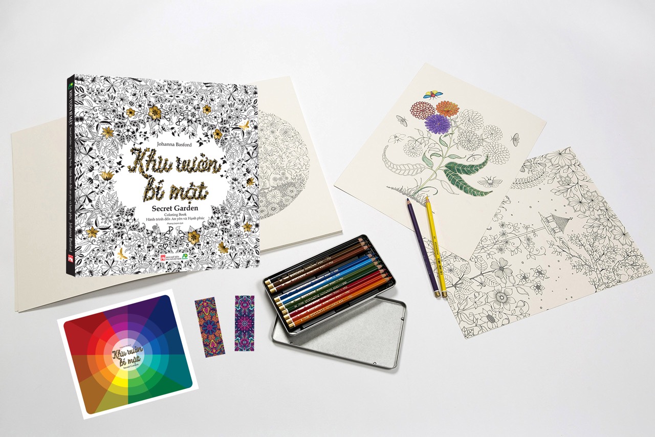 COLORING BOOK: Khu Vườn Bí Mật - Hành Trình Tìm Đến An Nhiên Và Hạnh Phúc