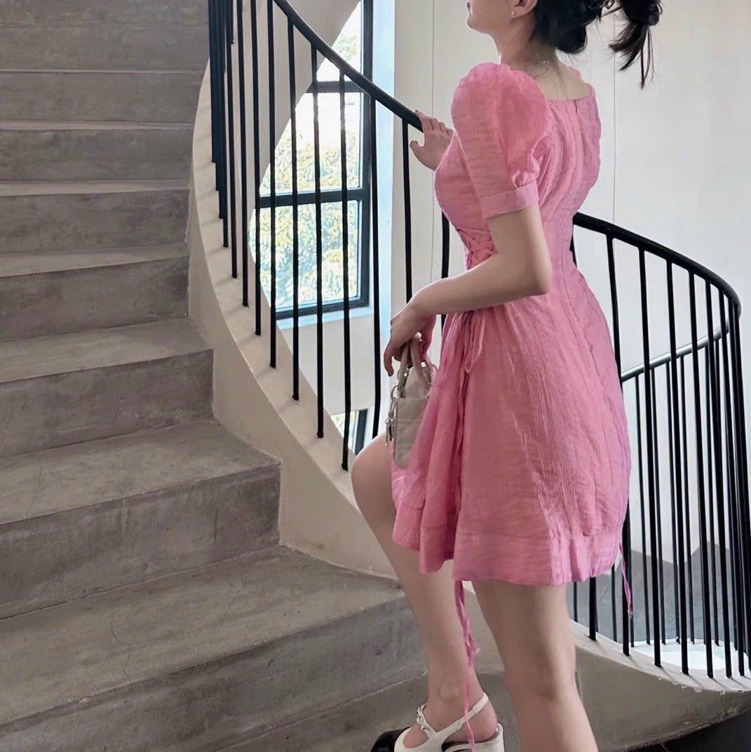 ĐẦM NGẮN CỔ U SUÔNG TRƠN XÒE DÂY ĐAN EO TAY NGẮN XẾP LY NHẸ ĐI BIỂN DẠO PHỐ DỰ TIỆC