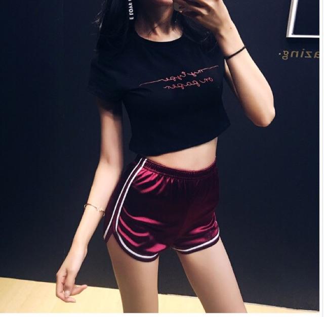 Áo thun tay ngắn croptop