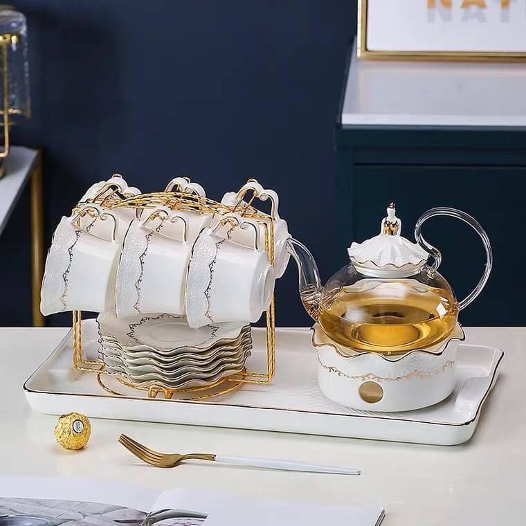 BỘ BÌNH TRÀ CÓ ĐẾ CHÂM NẾN MÀU TRẮNG VIỀN VÀNG