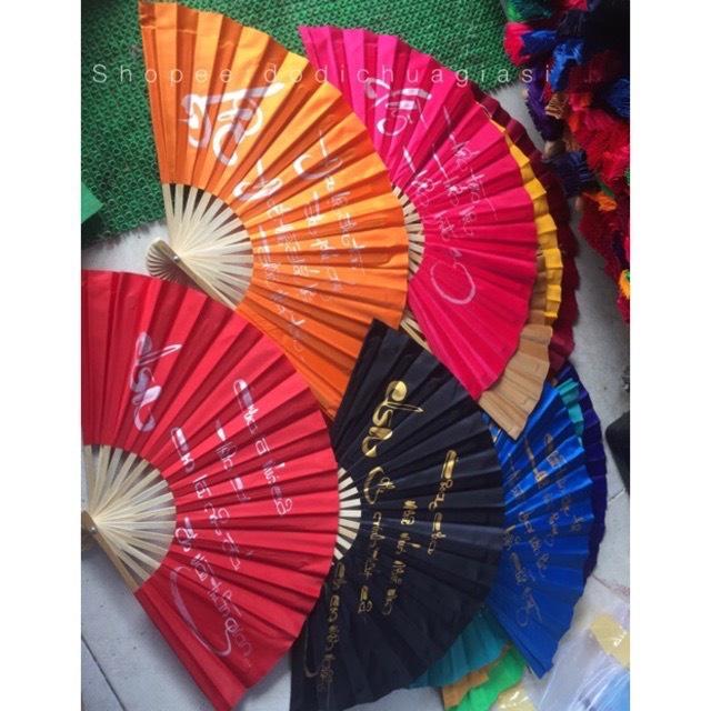 Quạt Vải Thầy Vẽ Chữ Thư Pháp