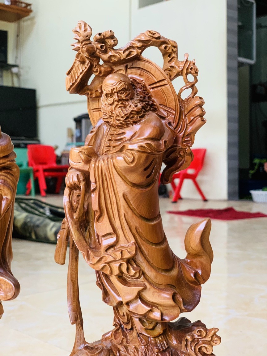 Tượng đạt ma sư tổ bằng gỗ hương đá kt cao 80 ×25×15cm
