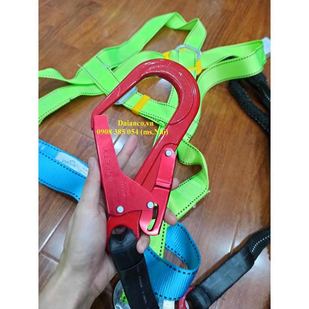 Dây đai an toàn toàn thân 2 móc giảm sốc bảo vệ người lao động làm việc trên cao- Hình thật