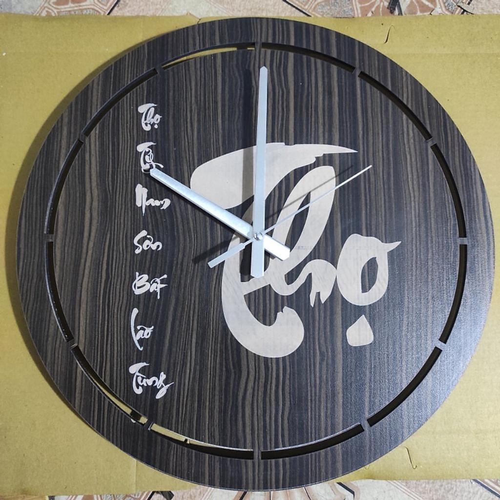 Đồng hồ Gỗ treo tường chất liệu gỗ máy kim thiết kế in theo yêu cầu decor trang trí nhà và quán cafe
