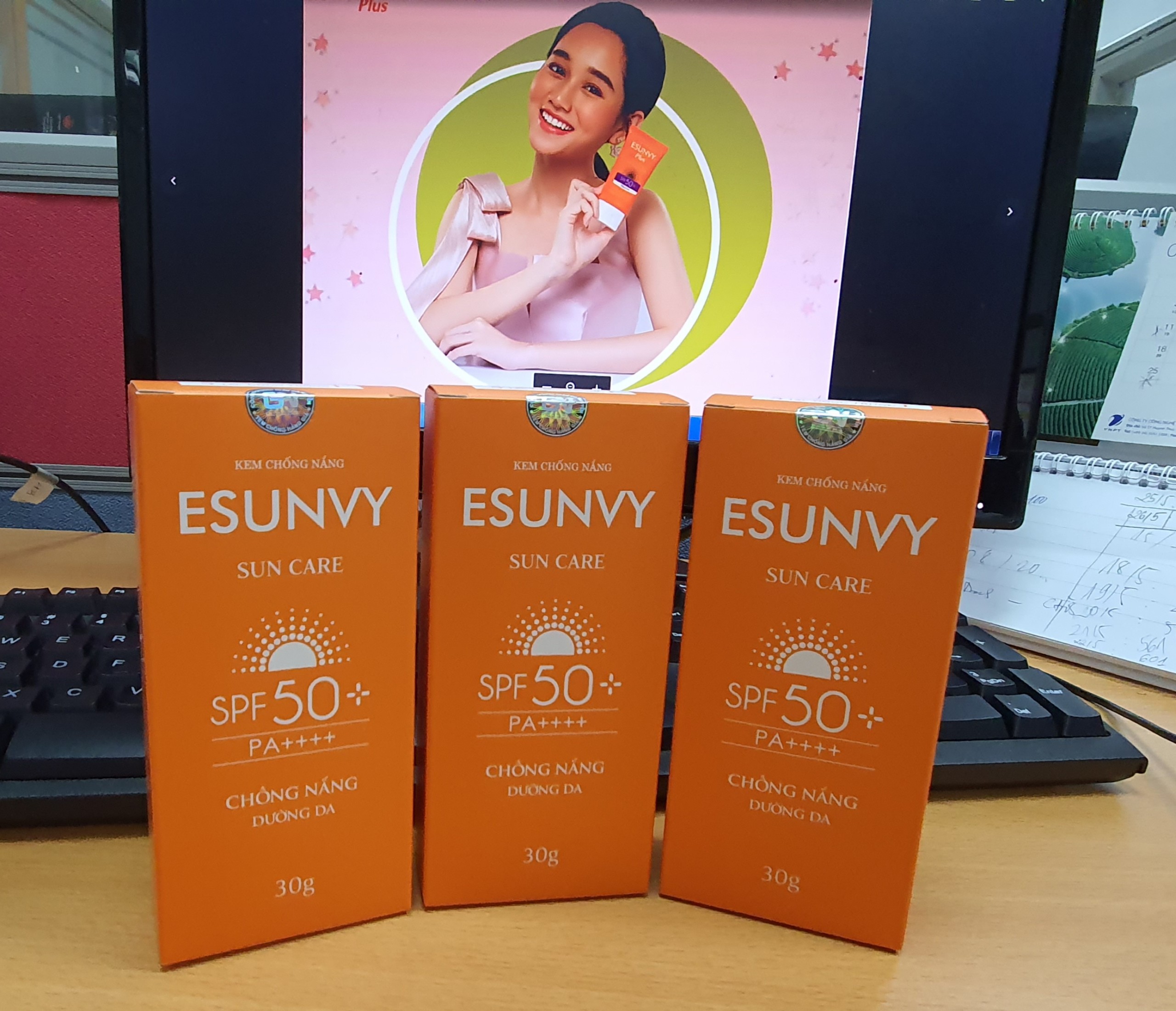 KEM CHỐNG NẮNG ESUNVY SUN CARE SPF50+/PA++++ - Chống nắng, dưỡng da - Tuýp 30g