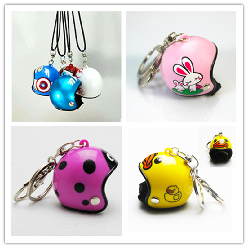 Móc khóa hình nón bảo hiểm