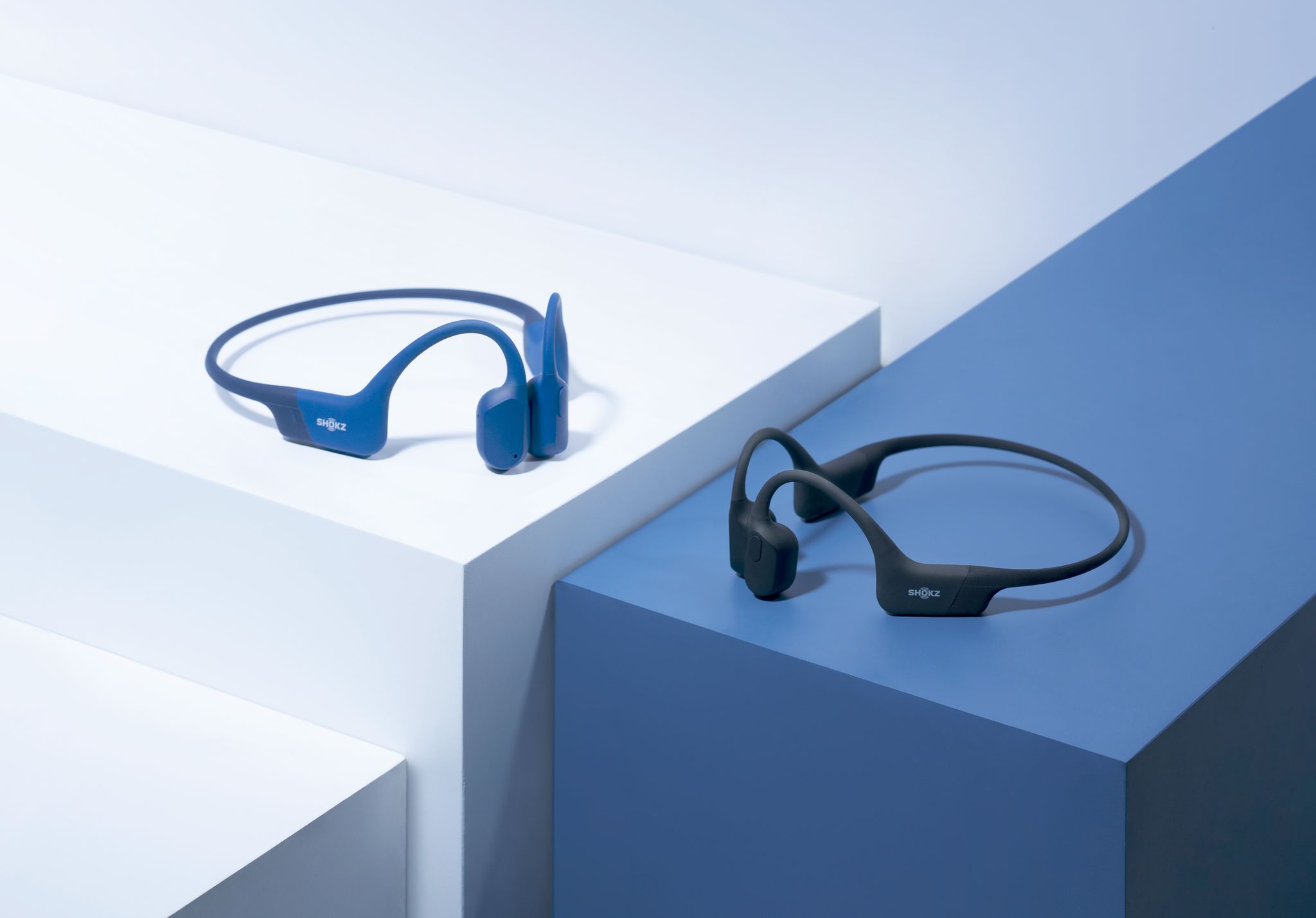 Tai Nghe Bluetooth Thể Thao Dẫn Truyền Âm Thanh Qua Xương SHOKZ OPEN RUN MINI S803 Màu Đen - Hàng Chính Hãng