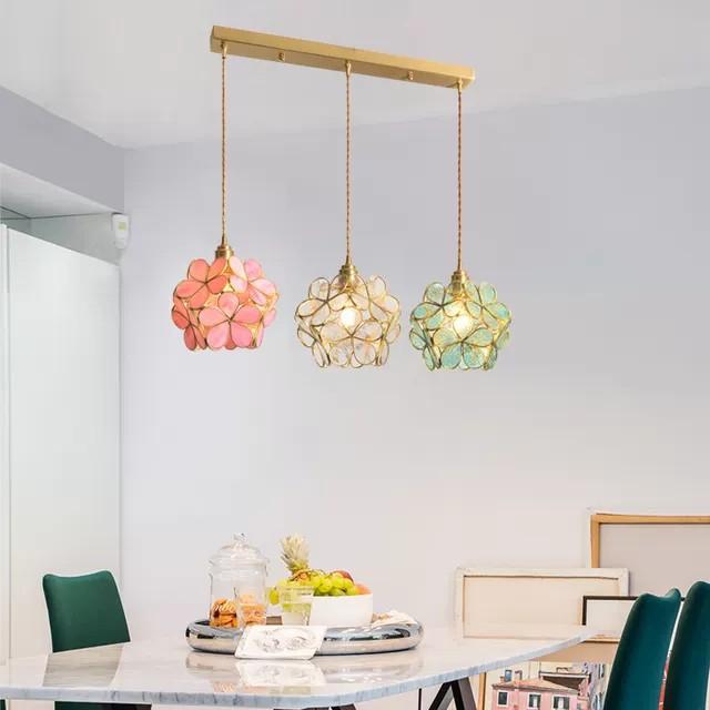 Đèn trang trí, đèn thả hoa chất liệu đồng nguyên chất