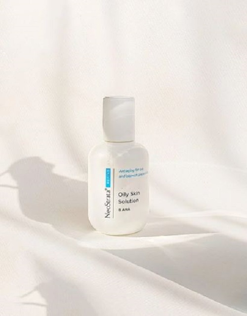 Tẩy da chết hóa học NeoStrata Refine Oily Skin Solution 8 AHA