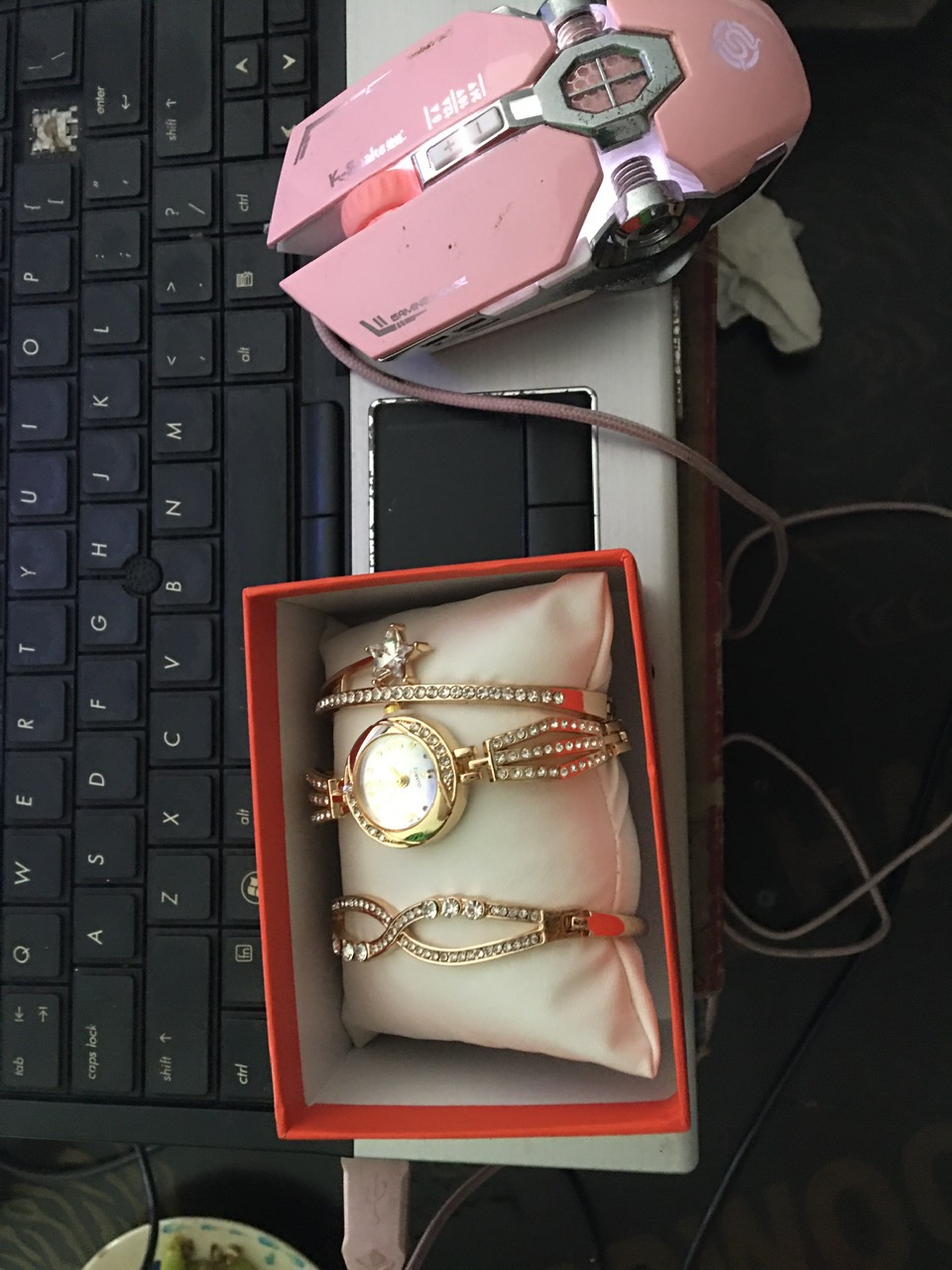 Combo đồng hồ 3 món , mặt tròn màu trơn trang trí kim cương nhân tạo , phong cách thanh lịch thời trang cho nữ