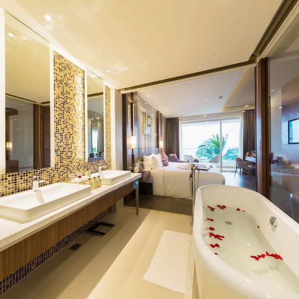 Gói 3N2Đ Seashells Hotel & Spa 5* Phú Quốc - Buffet Sáng, Xe Đón Tiễn Sân Bay, Hồ Bơi, Bãi Biển Riêng, Dành Cho 02 Người Lớn Và 02 Trẻ Em Dưới 06 Tuổi