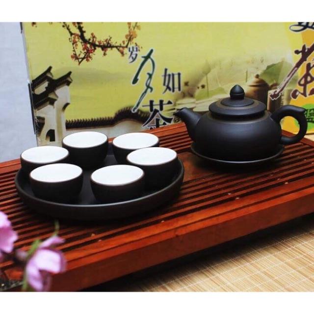 Ấm chén tử sa chóp chỉ bạc kèm khay tròn